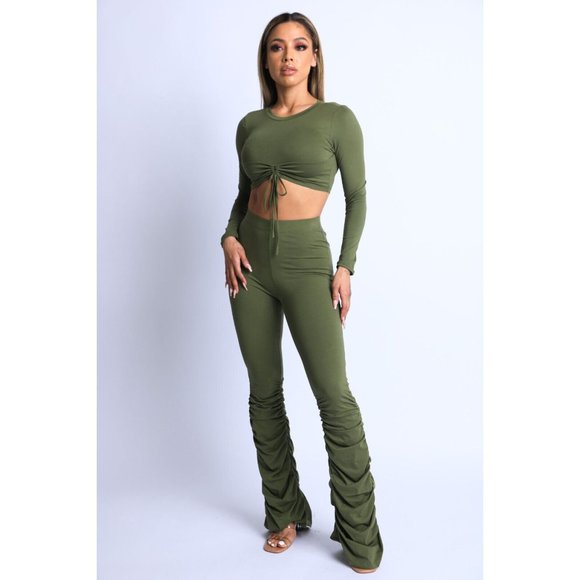 Women Stylish Tie Front Long Sleeve Crew Neck Top and Matching Ruched Pants Sets - Picture 2 of 11